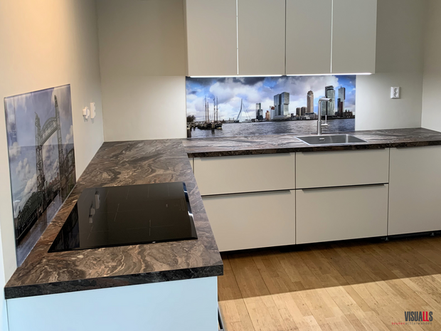 Premium-glas uitvoering Visuall R29 Rotterdam skyline