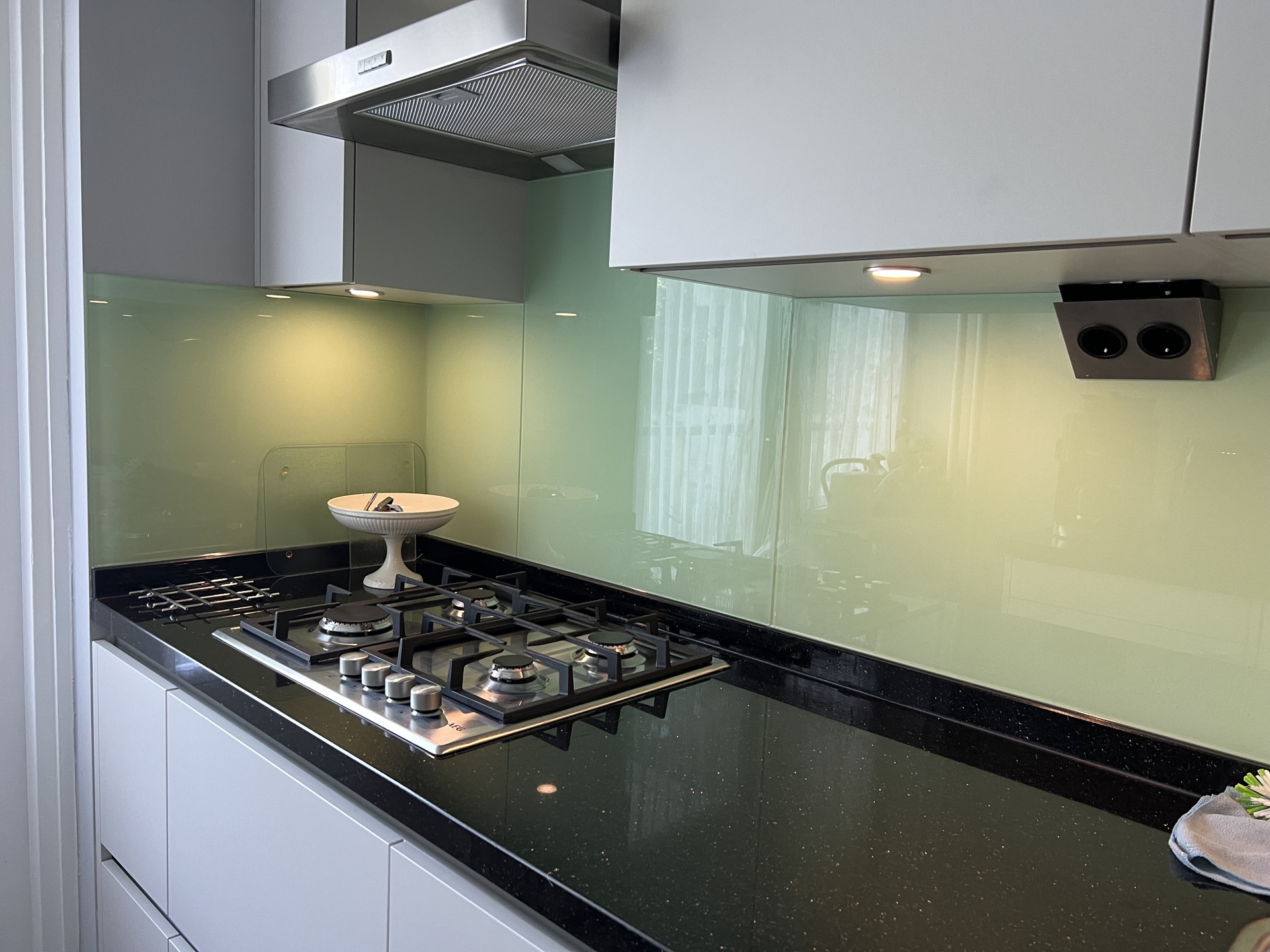 pols zijn Kleren Glazen keukenwand in kleur - Visualls keukenachterwanden
